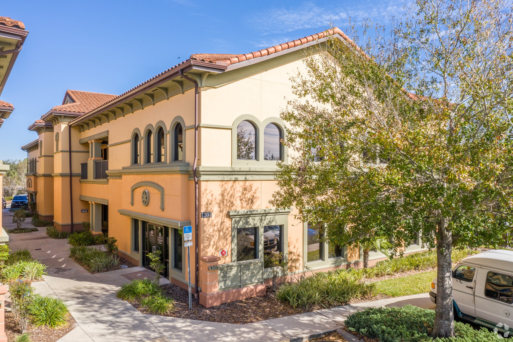 1307 S International Pky, Lake Mary, FL for lease Building Photo- Image 1 of 21