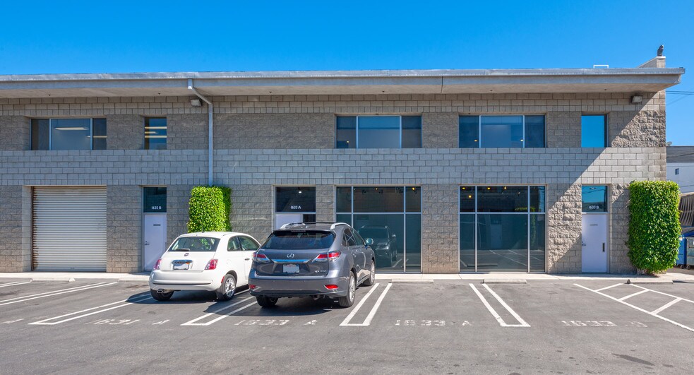 1633-1639 Electric Ave, Venice, CA à vendre - Photo du bâtiment - Image 3 de 38