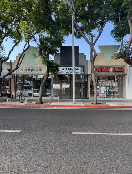 7868 Santa Monica Blvd, West Hollywood, CA à louer - Photo du bâtiment - Image 2 de 9