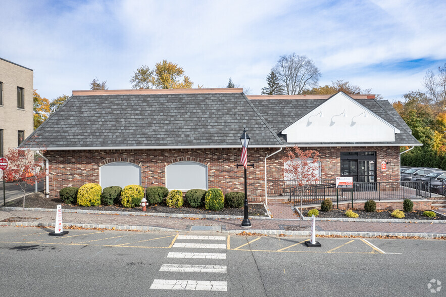 44 W Allendale Ave, Allendale, NJ for sale - Building Photo - Image 2 of 16