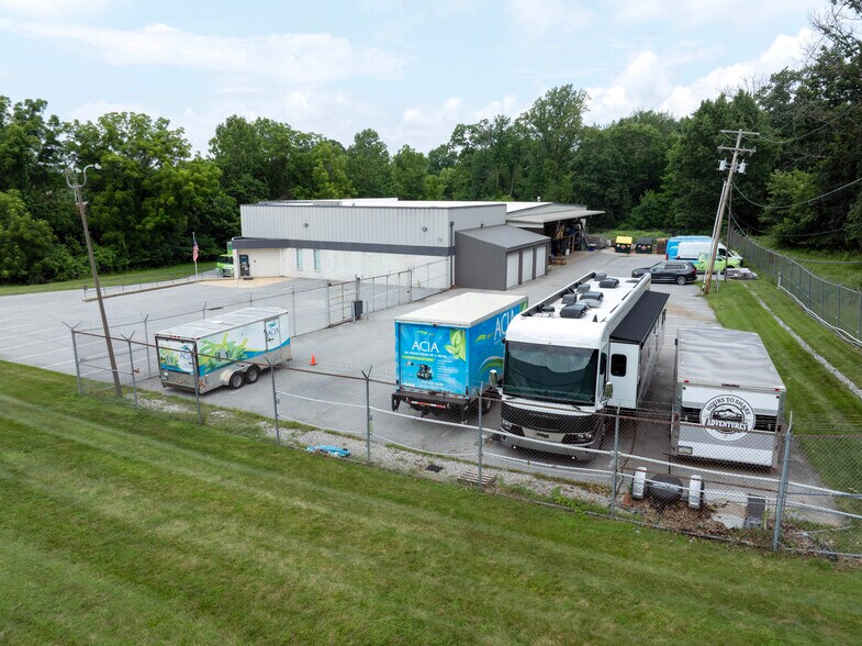 3430 Woodbridge Ct, York, PA à louer - Photo du bâtiment - Image 3 de 7