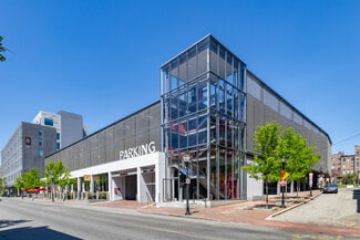Plus de détails pour 425 Fore St, Portland, ME - Commerce de détail à louer