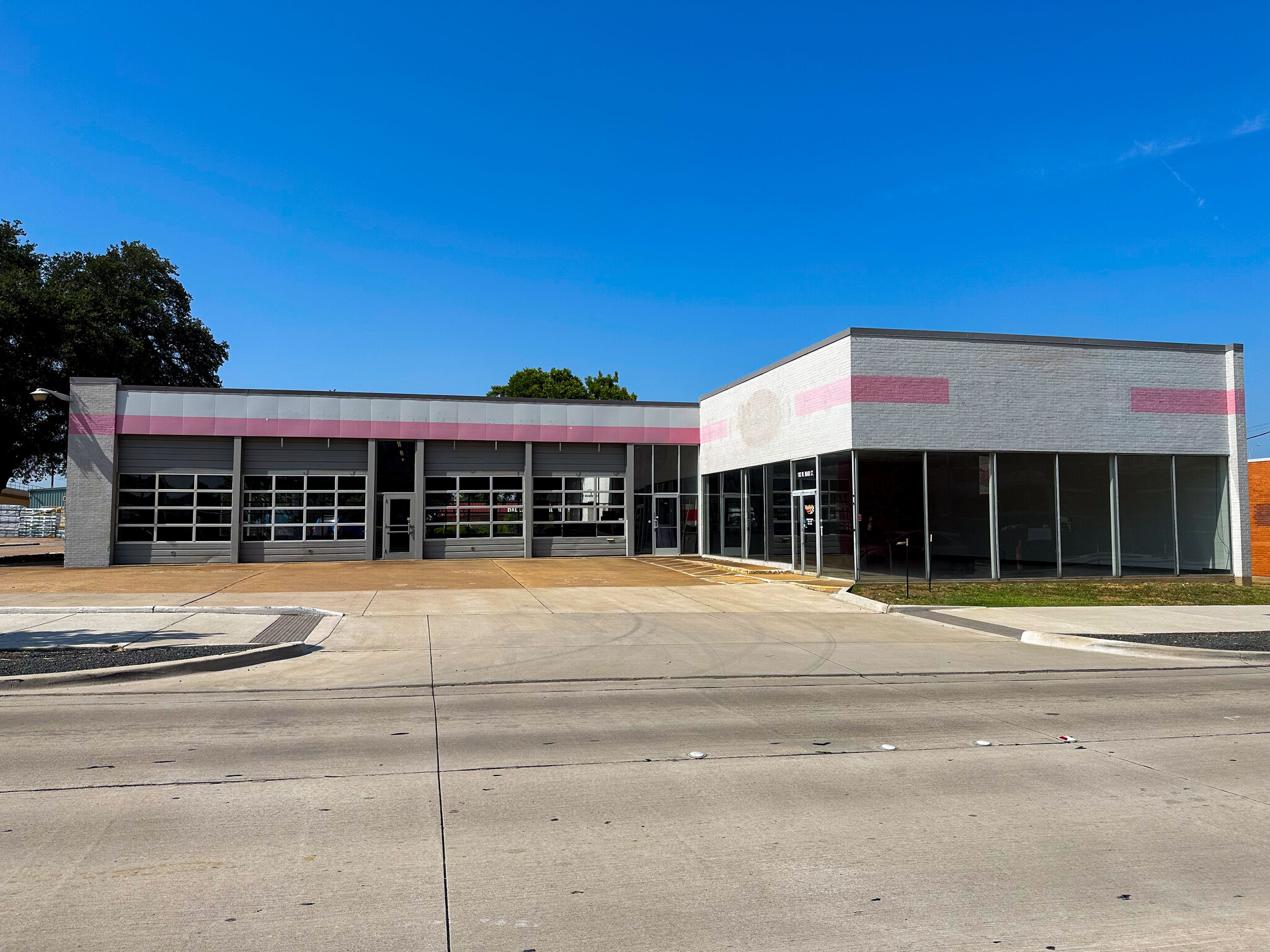 103 W Main St, Richardson, TX for lease Building Photo- Image 1 of 3