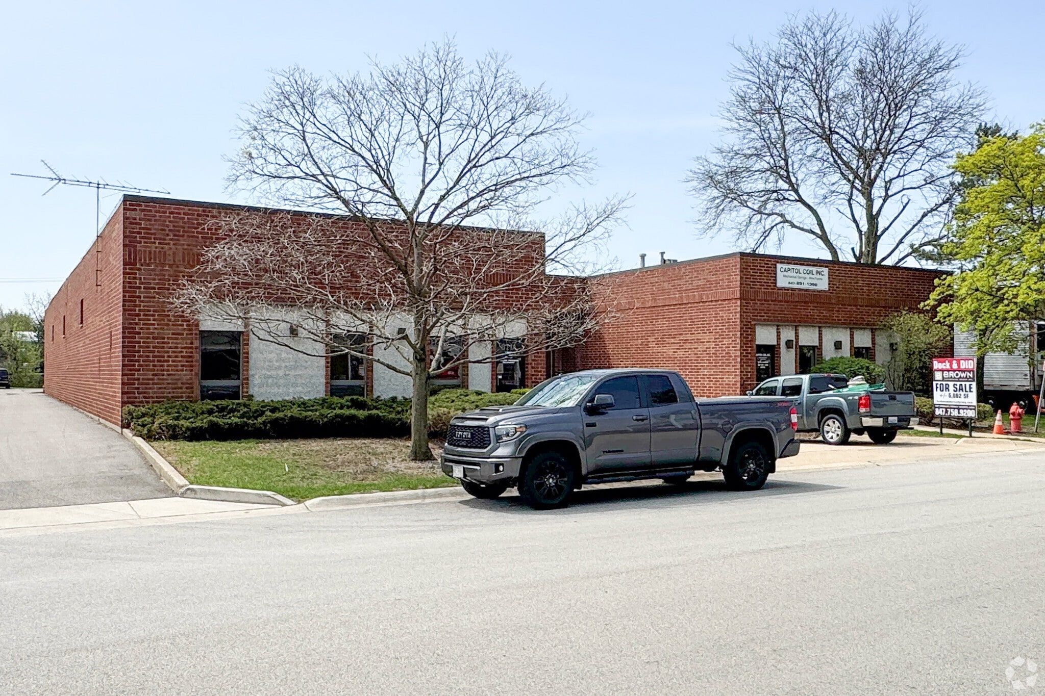 821 Albion Ave, Schaumburg, IL for lease Primary Photo- Image 1 of 7