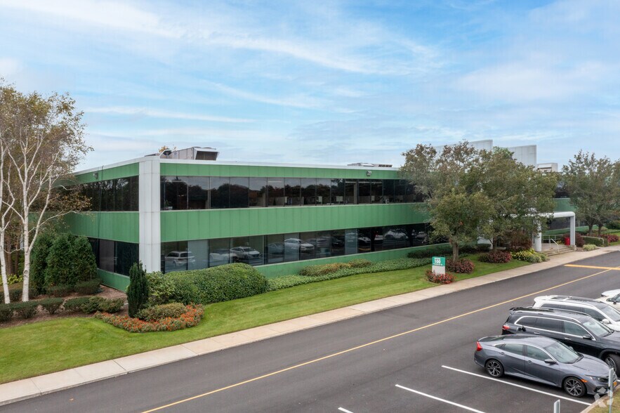 3500 Sunrise Business, Great River, NY à louer - Photo du bâtiment - Image 1 de 15