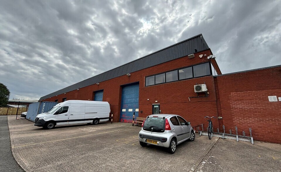 Bristol Rd, Quedgeley à louer - Photo du bâtiment - Image 3 de 20