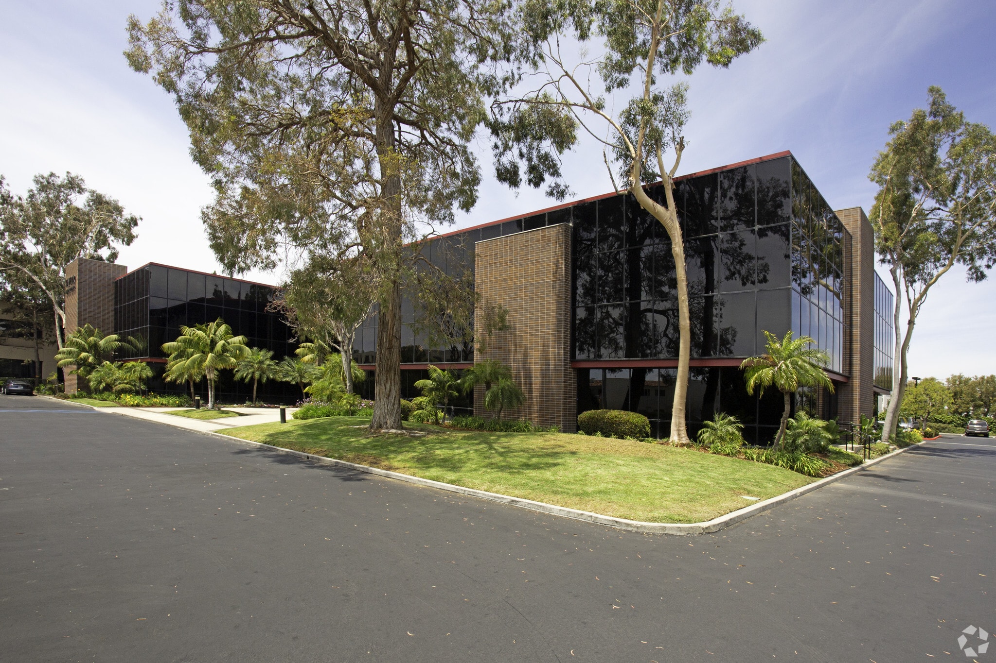 20101 SW Birch St, Newport Beach, CA for lease Primary Photo- Image 1 of 25