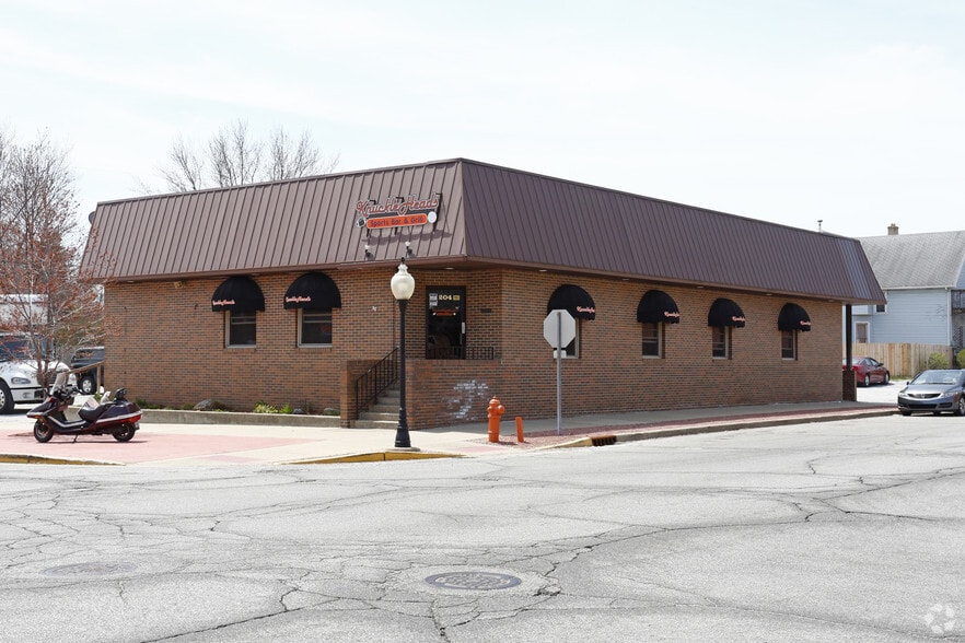 204 W Barker Ave, Michigan City, IN for sale - Building Photo - Image 2 of 22