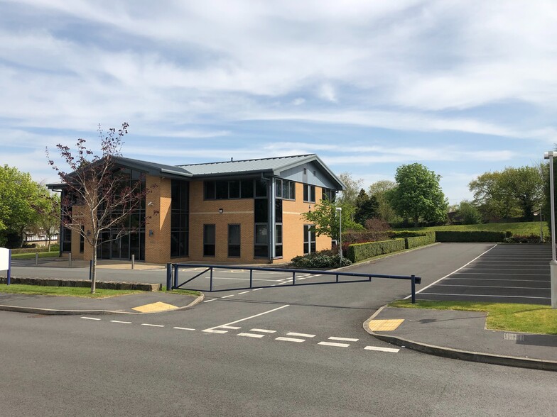 Wrexham Rd, Mold for lease - Building Photo - Image 2 of 3