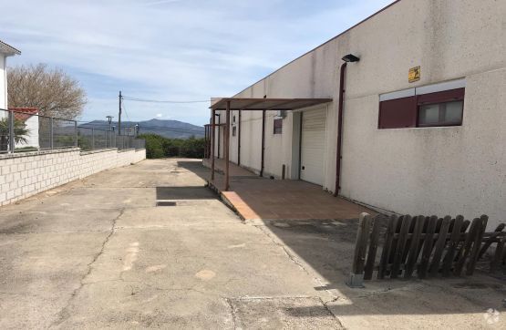 Avenida de Madrid, 10, Lozoyuela-Navas-Sieteiglesias, Madrid à vendre - Photo du bâtiment - Image 3 de 32