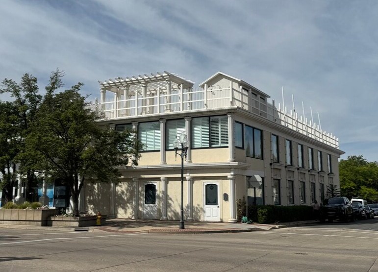 Bountiful Liberty Academy portfolio of 2 properties for sale on LoopNet.ca Building Photo- Image 1 of 6
