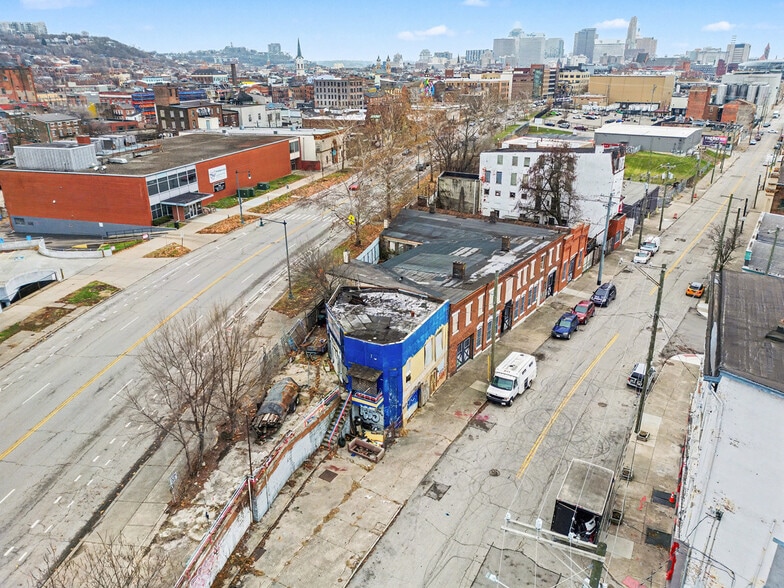 1778 Central Ave, Cincinnati, OH à vendre - Photo principale - Image 1 de 17