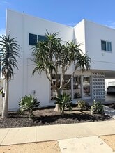 10840-10848 Paramount Blvd, Downey, CA à louer Photo du bâtiment- Image 1 de 1