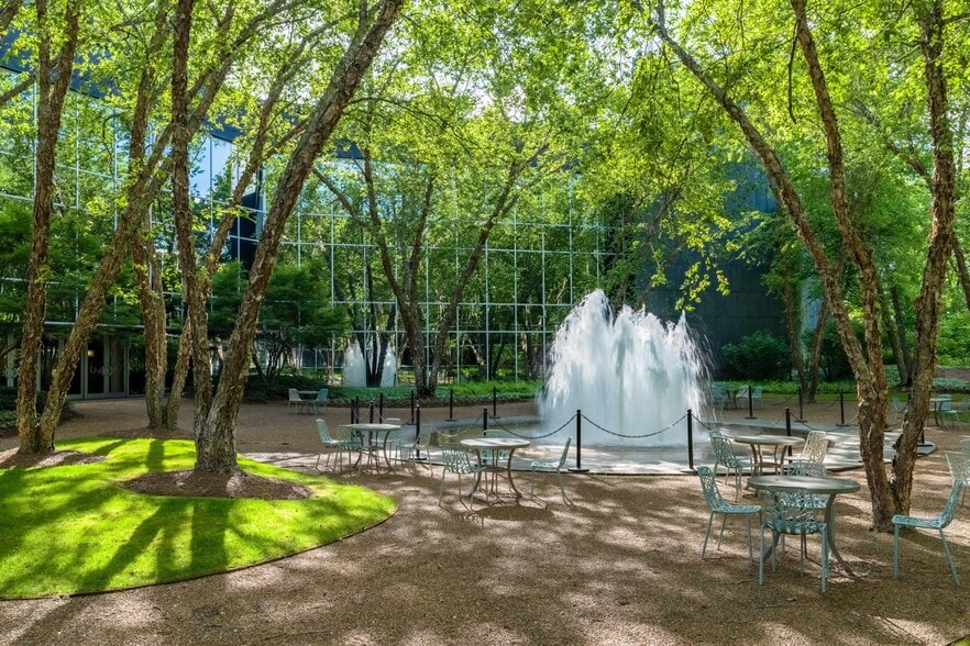 2801 Us-280, Birmingham, AL for lease - Building Photo - Image 3 of 12