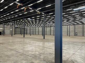 Plus de détails pour 120 Clyde Rd, Somerset, NJ - Industriel à louer