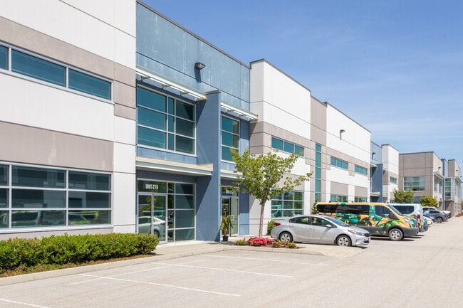 More details for 6901 72nd St, Delta, BC - Industrial for Lease