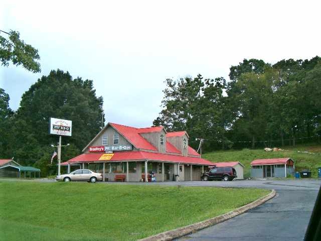 517 New Highway 68, Sweetwater, TN for sale - Primary Photo - Image 1 of 1