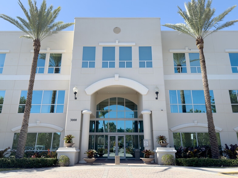 3000 SW 148th Ave, Miramar, FL for lease - Building Photo - Image 2 of 9