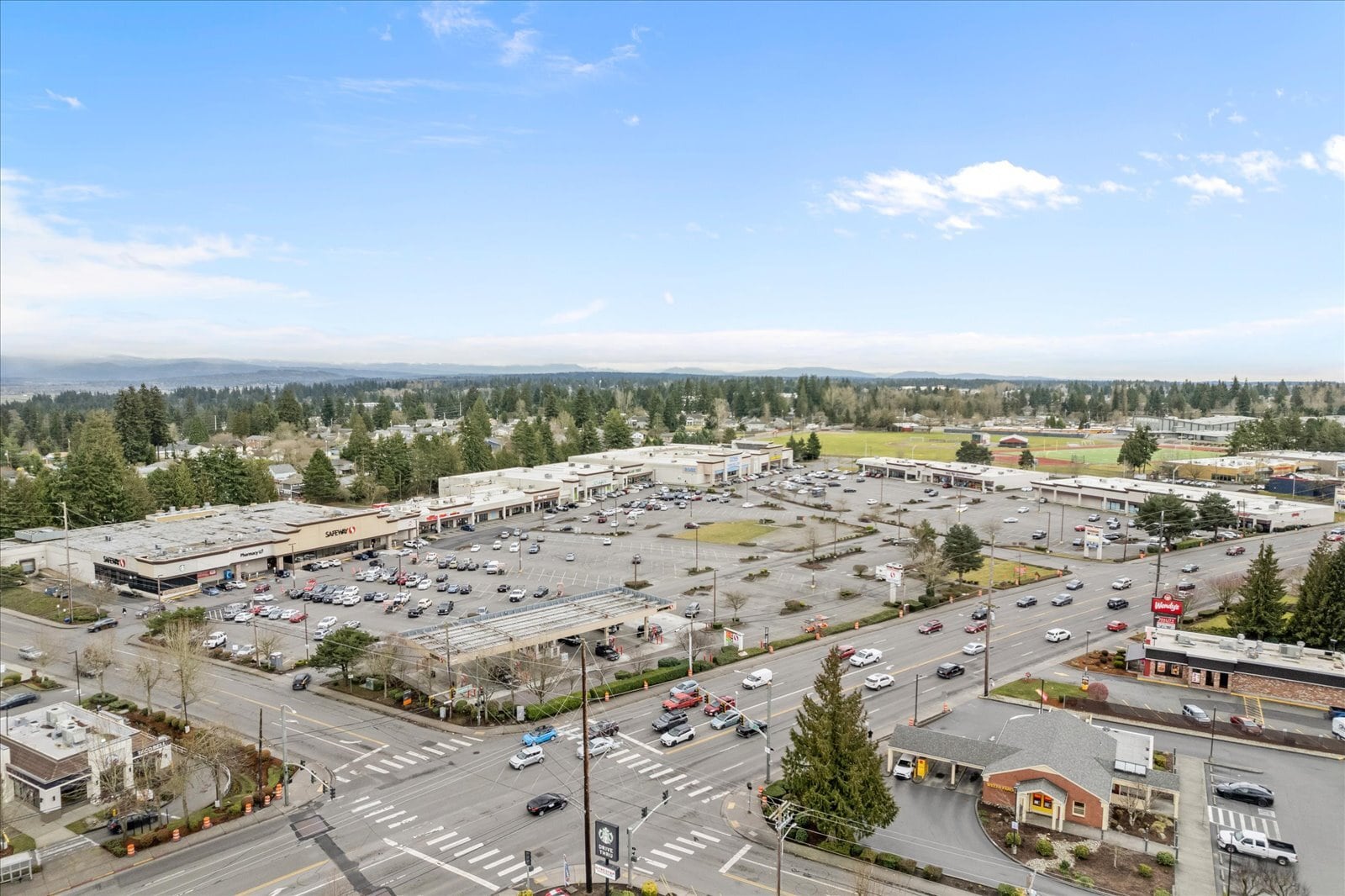 7601-7621 Evergreen Way, Everett, WA à louer Photo du bâtiment- Image 1 de 1