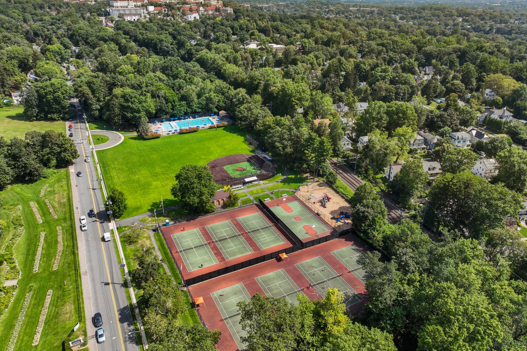 35 Belden Pl, Montclair, NJ à vendre Photo du bâtiment- Image 1 de 69