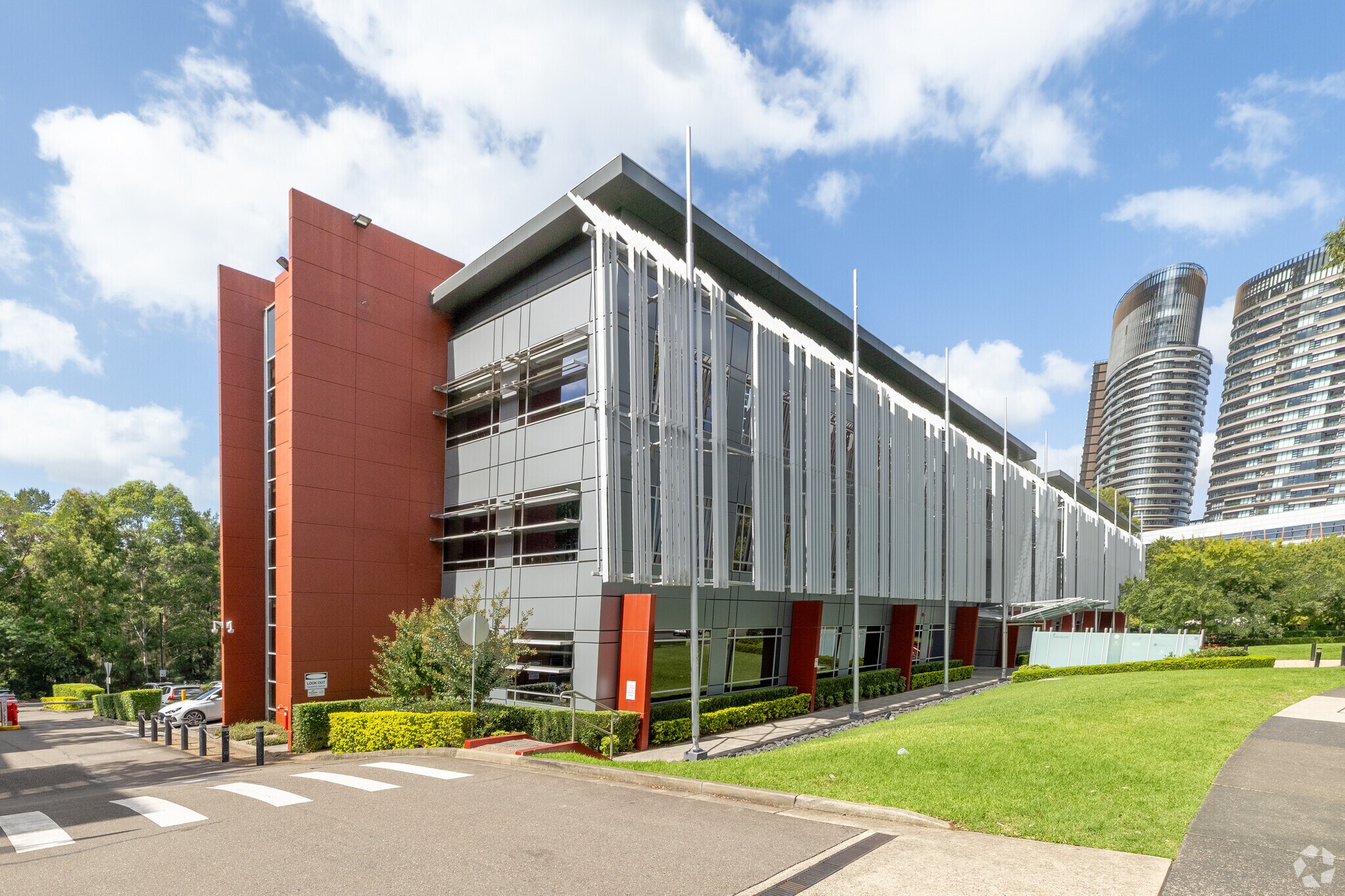 8 Parkview Dr, SYDNEY OLYMPIC PARK for lease Primary Photo- Image 1 of 5