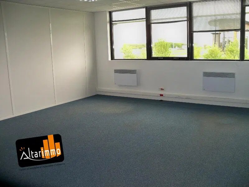 Bureau dans Chartres à louer Photo intérieure- Image 1 de 5