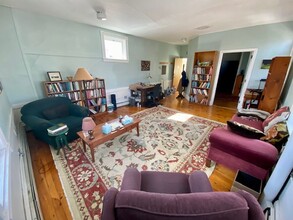 17 Kellogg Ave, Amherst, MA for lease Interior Photo- Image 2 of 9