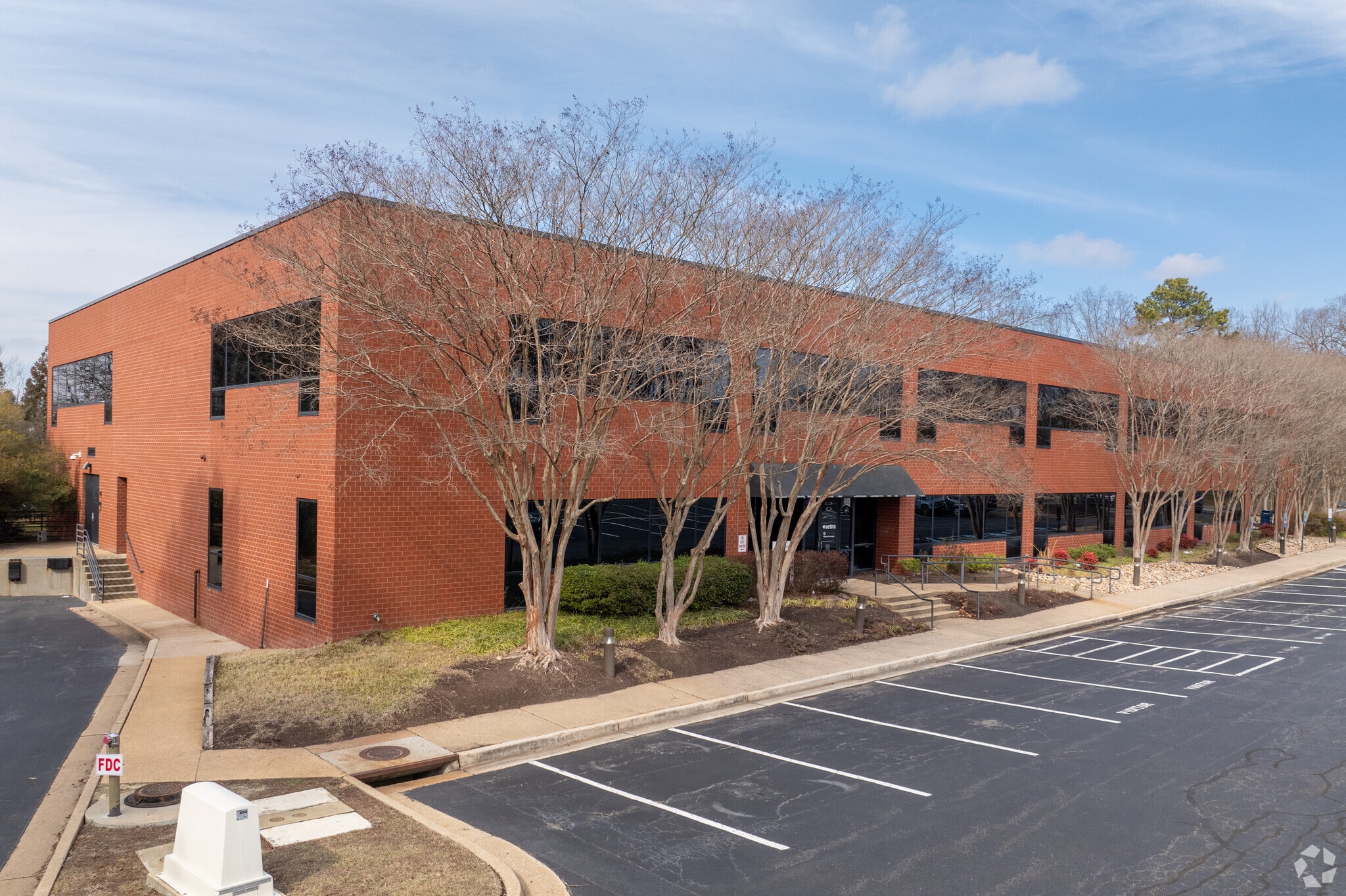 9881 Mayland Dr, Richmond, VA for lease Primary Photo- Image 1 of 12