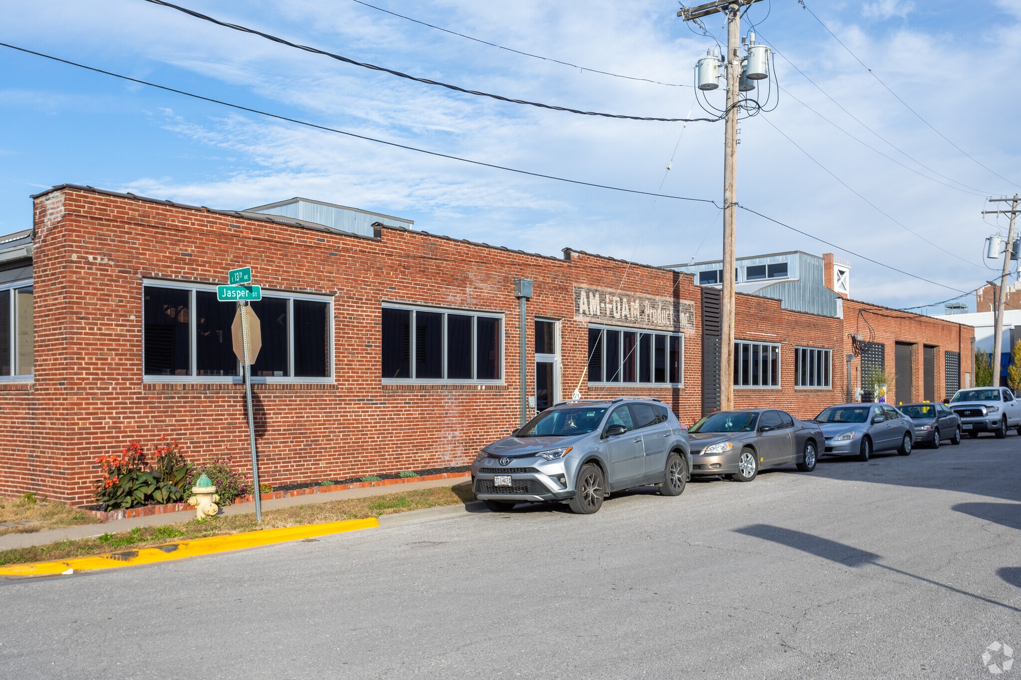 1302 Jasper St, North Kansas City, MO for lease Primary Photo- Image 1 of 22