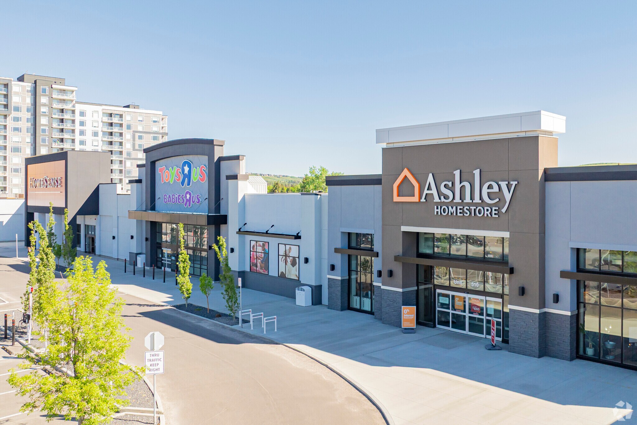 3630 Brentwood Rd NW, Calgary, AB for sale Primary Photo- Image 1 of 1