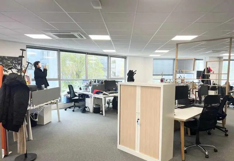 Flex dans Paris à louer - Photo intérieure - Image 2 de 4