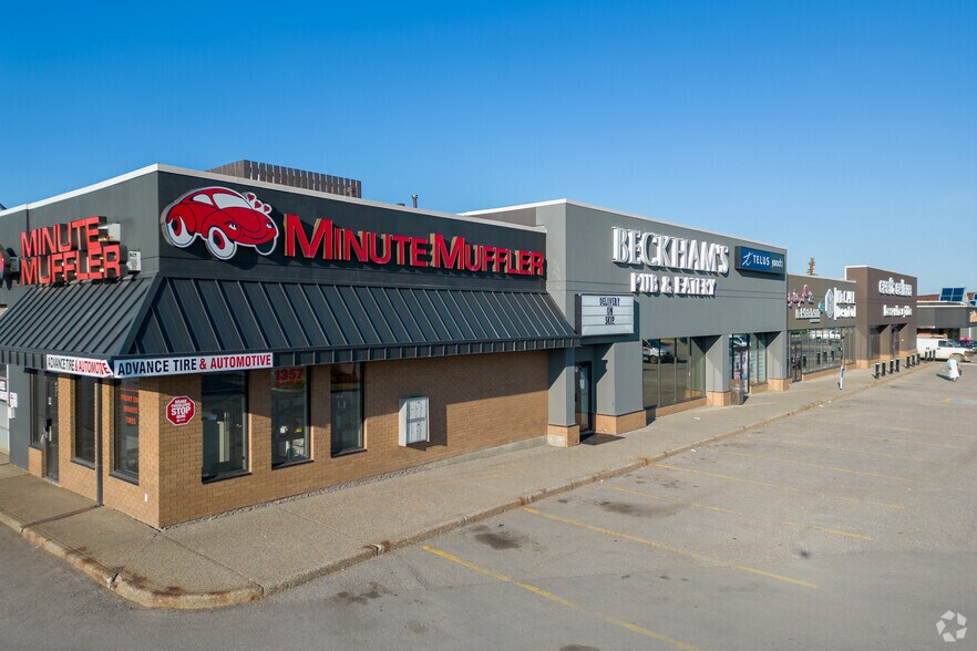 1345-1353 32 Av NE, Calgary, AB à louer - Photo du bâtiment - Image 1 de 6