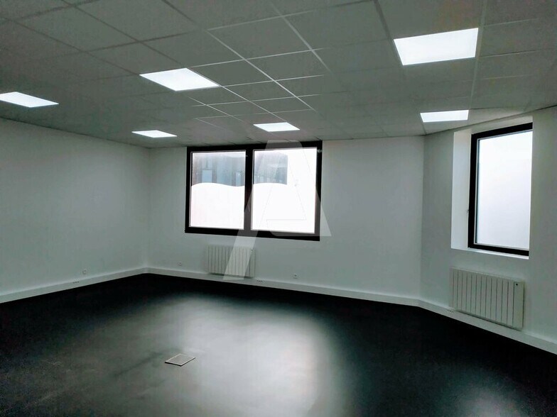 8 Rue Maryse Bastié, Igny à louer - Photo intérieure - Image 3 de 5