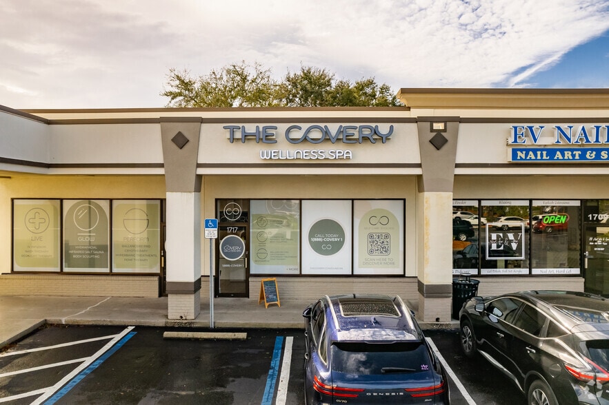 1653-1757 Main St, Dunedin, FL à louer - Photo du bâtiment - Image 3 de 12