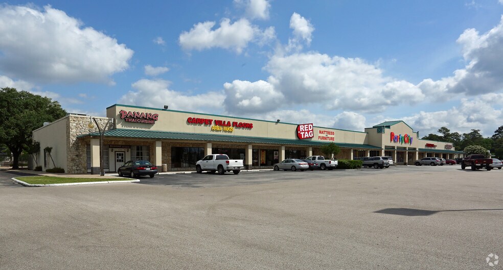 6448-6500 FM 1960 Rd W, Houston, TX à vendre - Photo du bâtiment - Image 3 de 4