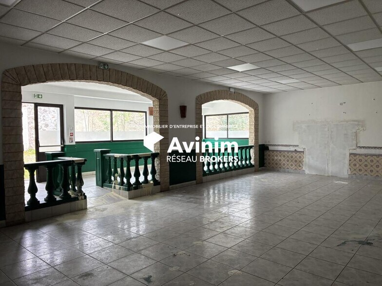 Retail in Brétigny-sur-Orge for lease - Interior Photo - Image 3 of 5