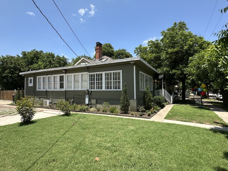 1008 S Rock St, Georgetown, TX à vendre - Photo du bâtiment - Image 2 de 29