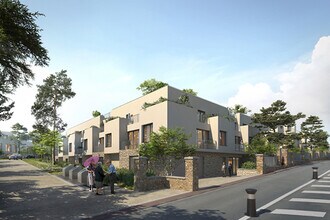 Retail in Verneuil-sur-Seine for lease Building Photo- Image 1 of 1