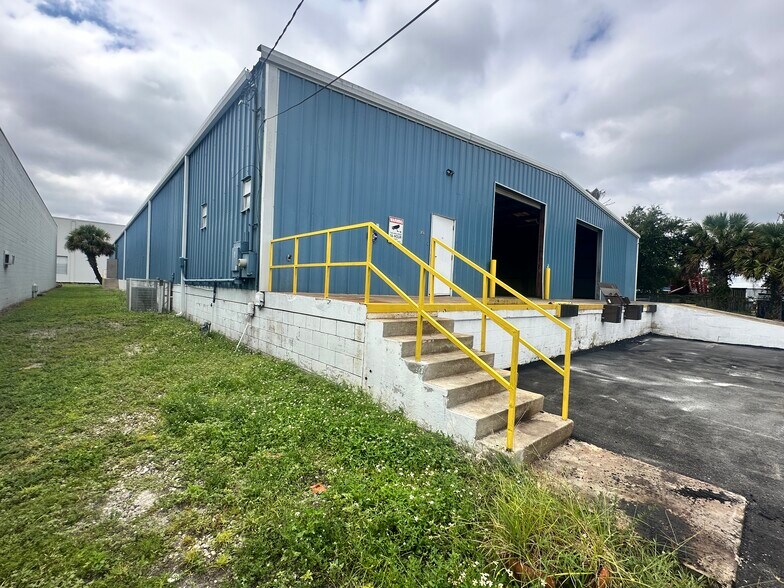 3876 Bengert St, Orlando, FL à louer - Photo du bâtiment - Image 3 de 38