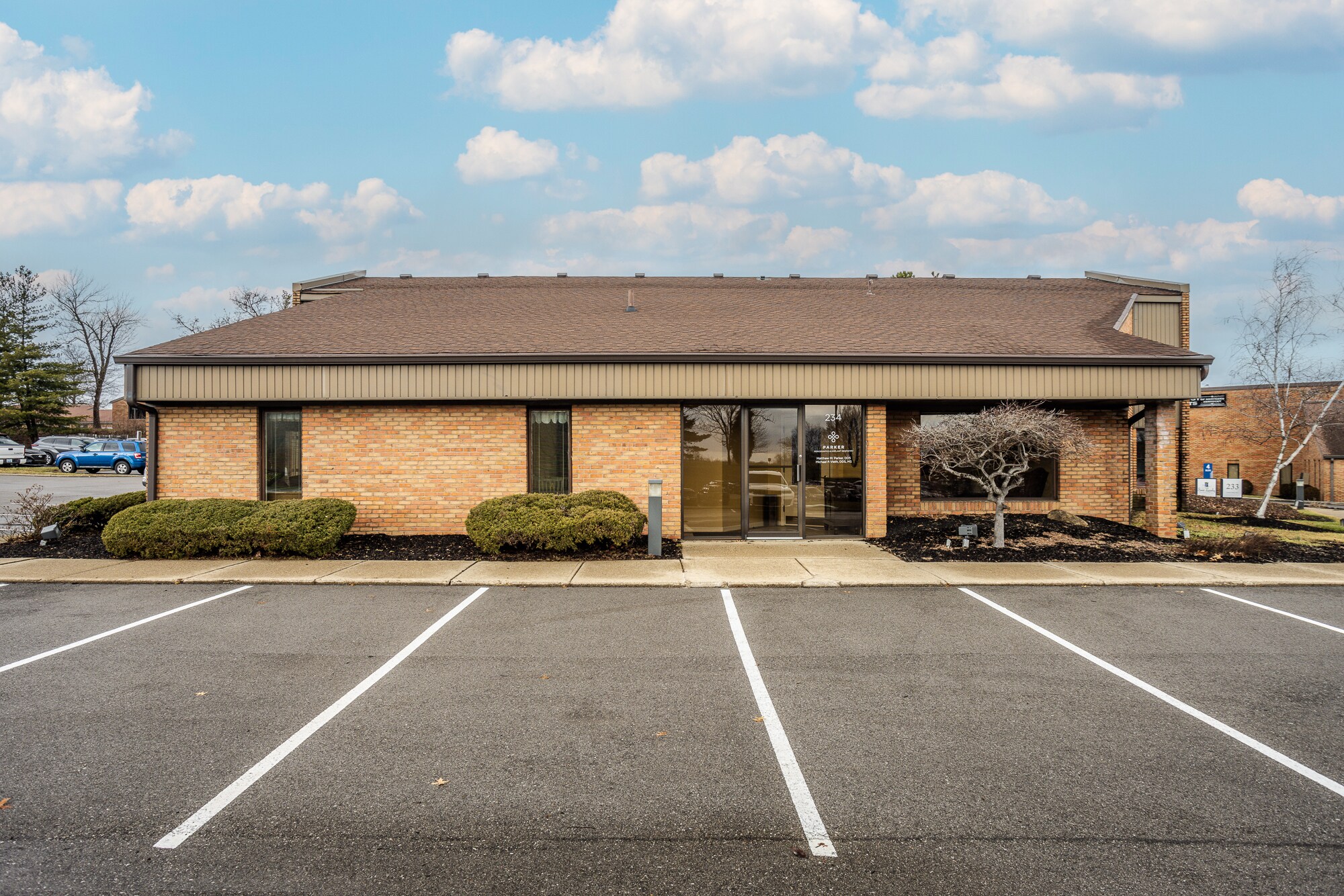 230-236 Thomas More Pky, Crestview Hills, KY à vendre Photo du bâtiment- Image 1 de 10