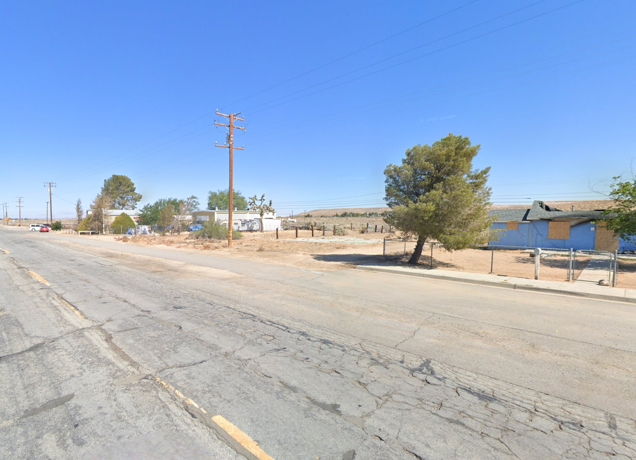 26081 Twenty Mule Team Rd, Boron, CA for sale Primary Photo- Image 1 of 8