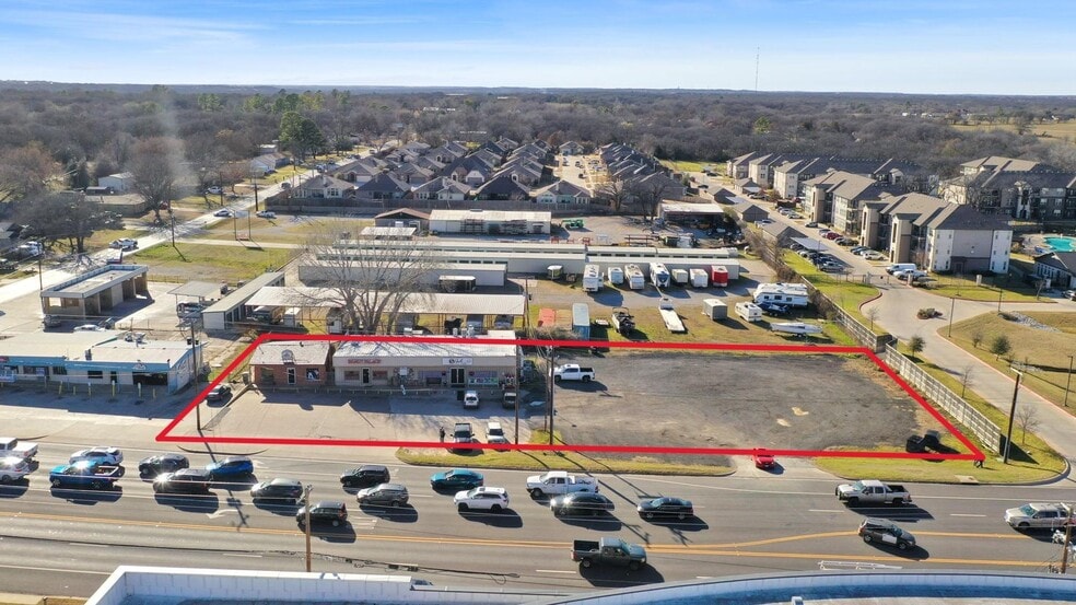 1129 Boyd Rd, Azle, TX for sale - Primary Photo - Image 1 of 16