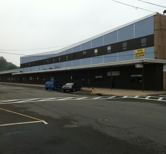 Plus de détails pour 63-105 Bassett Hwy, Dover, NJ - Flex à louer