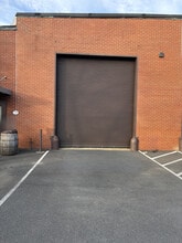 7144 Farm Station Rd, Warrenton, VA for lease Building Photo- Image 2 of 8
