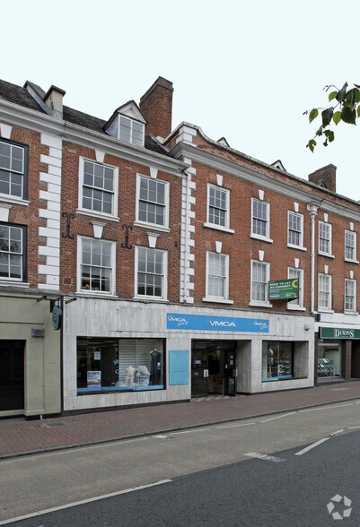 27-29 High St, Bromsgrove à louer - Photo principale - Image 1 de 5