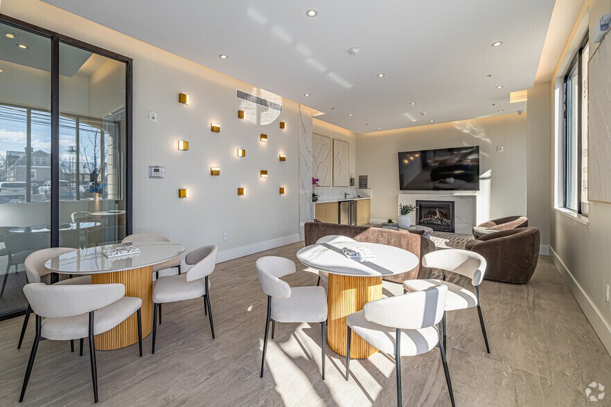 1722-1744 Springfield Ave, Maplewood, NJ à vendre - Photo intérieure - Image 3 de 30