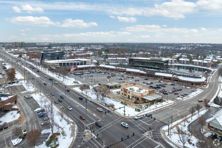 12316-12392 Olive Blvd, Creve Coeur, MO à vendre - Aérien - Image 3 de 6