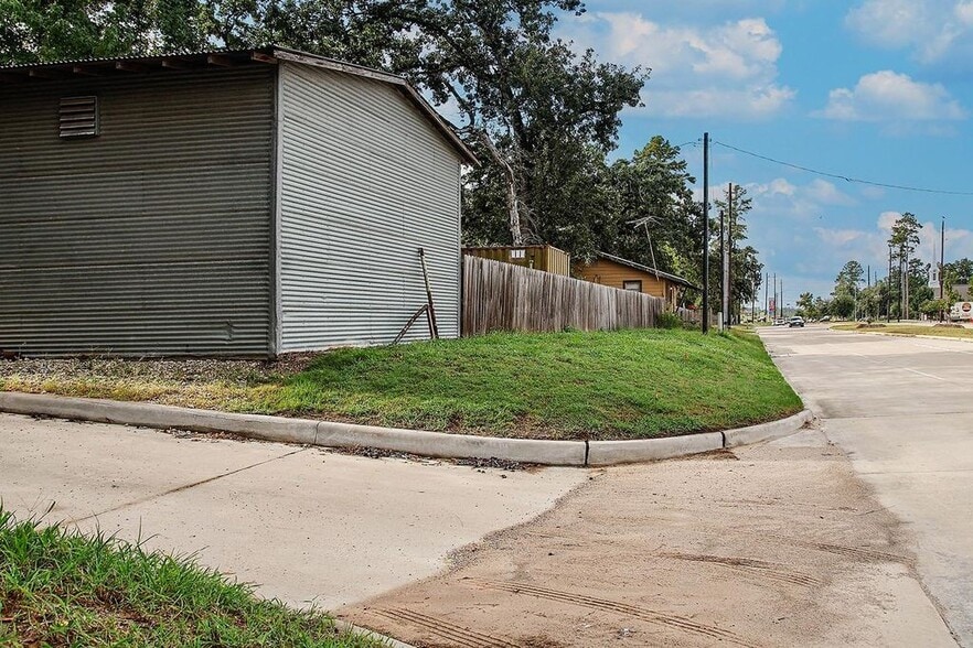 25126 Gosling Rd, Spring, TX for sale - Primary Photo - Image 2 of 16