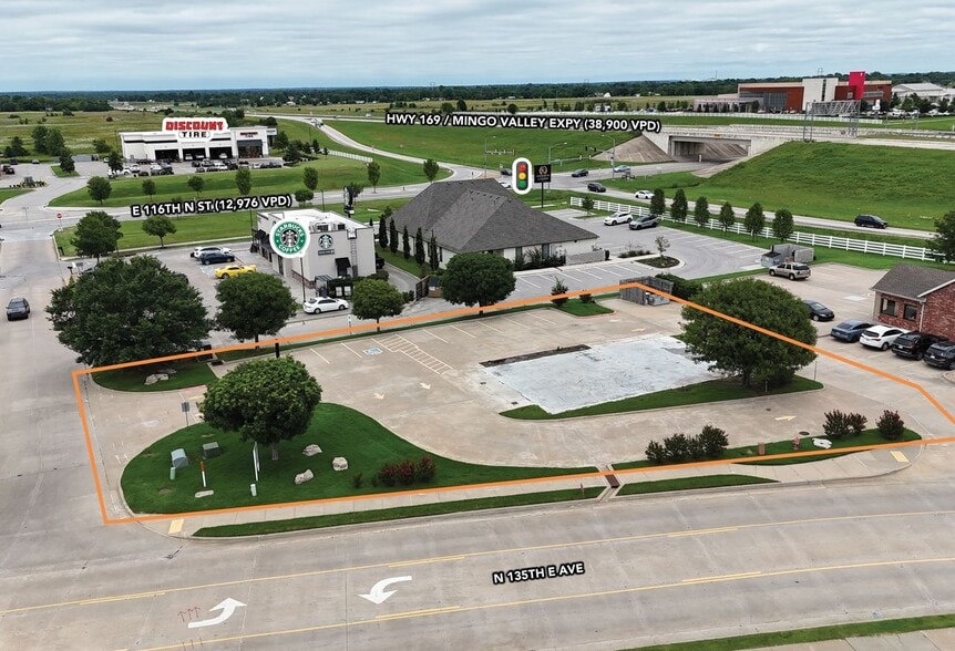11499 N 135th East Ave, Owasso, OK for lease - Building Photo - Image 2 of 5