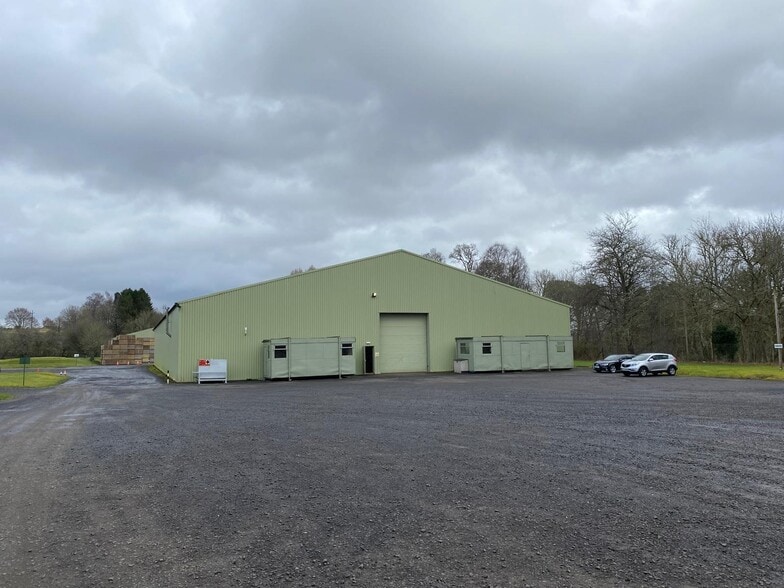 Almondbank, Perth for lease - Building Photo - Image 3 of 6